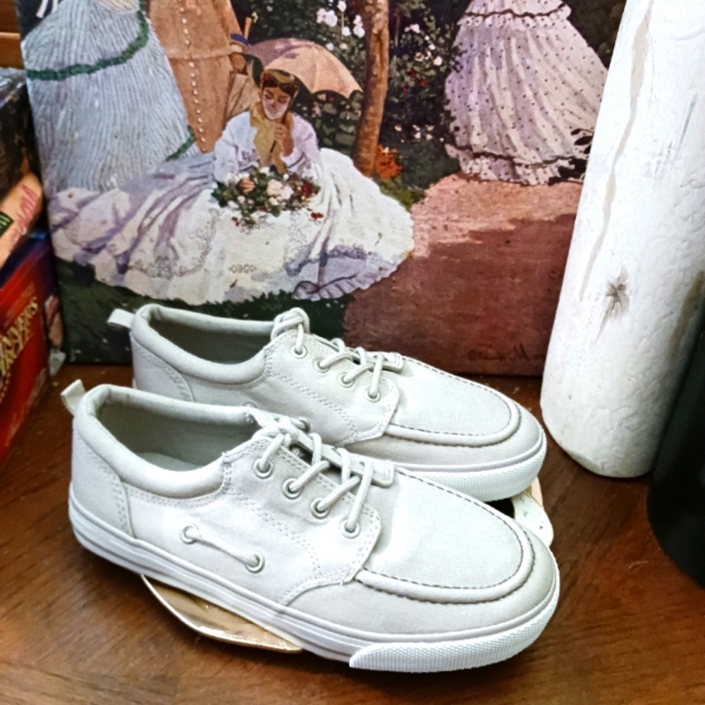 👟👟OLD NAVY CANVAS BOAT SHOES 🎁NEW!!!,SIZE 5,GIVE A FABULOUS GIF
